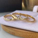 Par de Alianças Moedas Antigas Chanfrada 4MM e Pedras