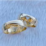 Par Alianças de Moedas Antiga Abaulada 6MM Coração Friso e Pedras