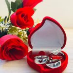 Par Alianças de Aço Inoxidável Prata 6MM Coração Vazado