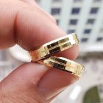 Par Alianças de Moedas Antiga Chanfrada 6MM com Friso no Meio