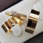 Par Alianças de Moedas Antiga Reta 7MM 3 frisos no Canto e Pedra