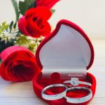 Par Alianças de Aço Inoxidável Prata 4MM Reta