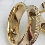 Unidade Aliança Moeda Antiga Concava 8MM Pedras Cravejadas